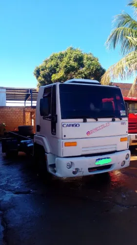 FORD CARGO 815e