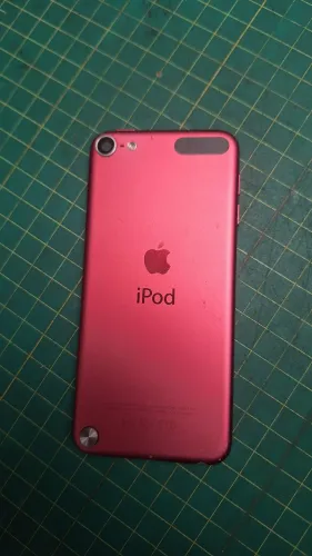iPod touch (5ª geração) com o número de modelo A1421*para conserto*