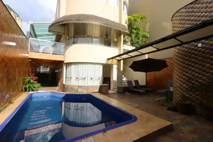 Sobrado alto padrão com 04 suítes à venda, 530m² no bairro Vila Assunção - Santo André/SP