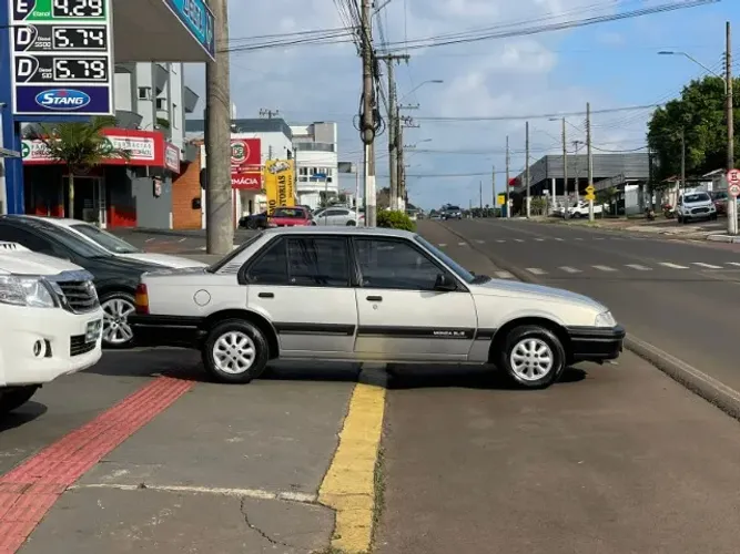 Chevrolet Monza Classic/ Sl/e/sr 1.8 1993