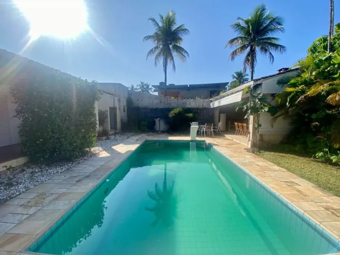 Casa com 4 dormitórios para alugar, 337 m² por R$ 8.149,41/mês - Praia de Pernambuco - Gua