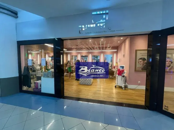Ponto Comercial à venda no Shopping Internacional com 67 m² Oportunidade! Vila Endres - Gu