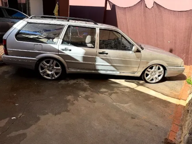 Jogo de Rodas Manhattan Aro 18x6 4 furos