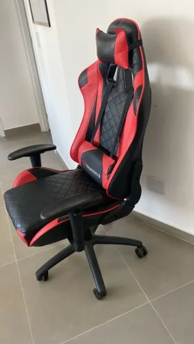 Vendo cadeira gamer ThunderXS