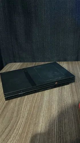 playstation 2 - play 2 - ps2 (somente o console, como está na imagem!!!)
