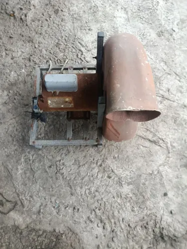 Motor 1 CV com turbina 