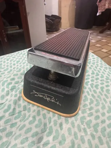 Pedal wah wah cry baby jimi hendrix