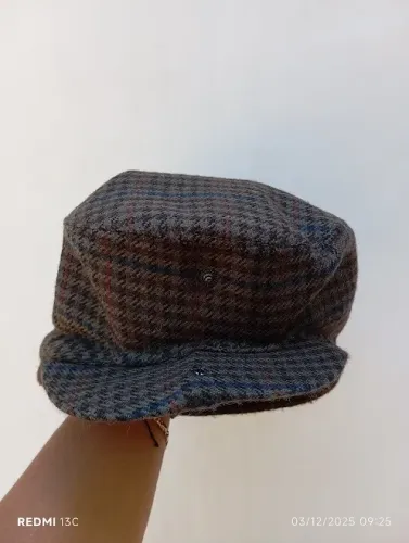 Vendo boina/chapéu infantil lã
