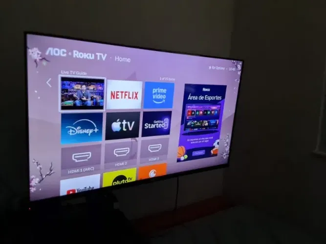 smart tv aoc roku 43' polegadas com suporte multiarticulado