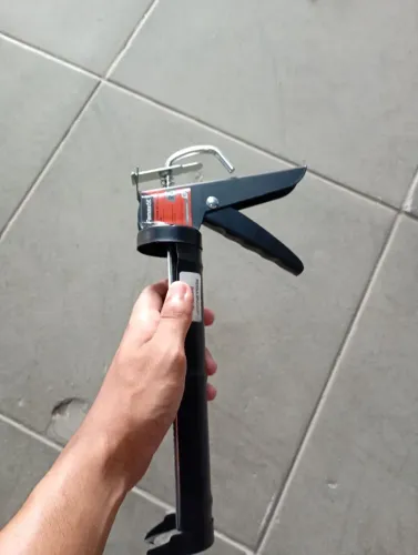 PISTOLA APLICADORA FAMASTIL