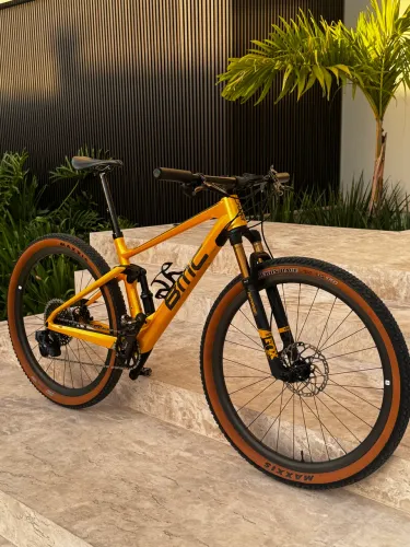 BMC Fourstroke 01 Carbon 2022 | AXS Transmission | Fox Factory | Rodas Carbono