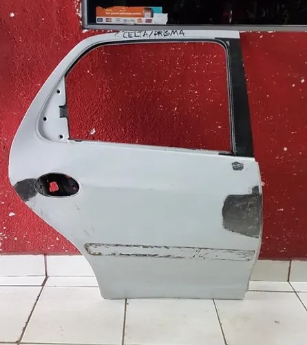 Porta traseira direita  Celta Prisma 