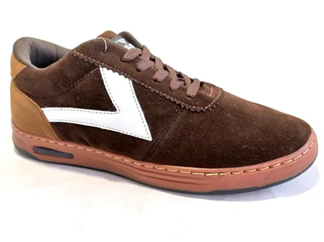 Tênis Veloce Casual Masculino V559 produto de estoque parado com avaria no logo.