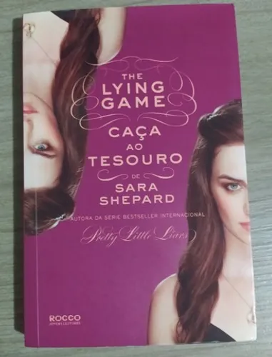 Livro Caça ao Tesouro - Sara Shepard