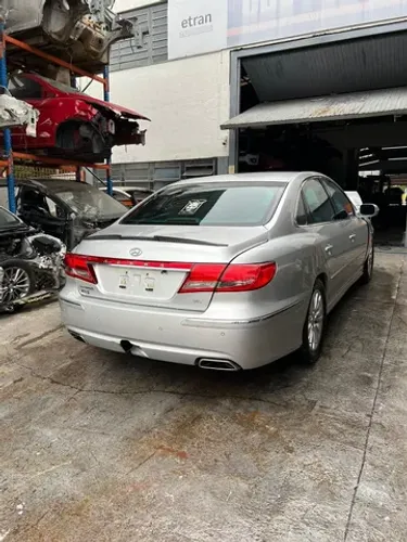 Sucata Hyundai Azera 3.3 265 CV 2010/2011.