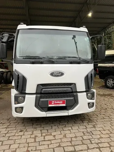 Ford Cargo 1319 Caçamba 2013