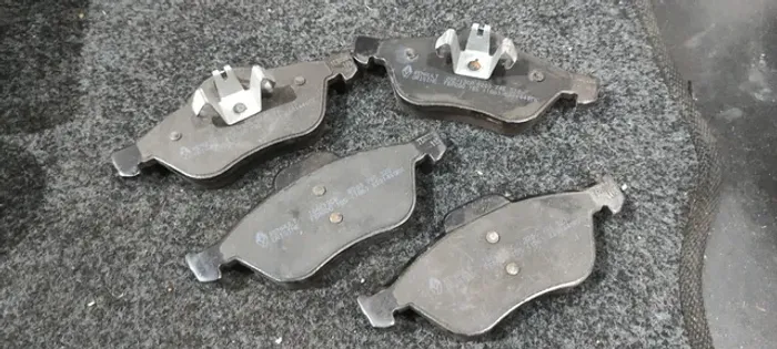 Pastilha de Freio Dianteiro Renault Megane 1.6 410601237R