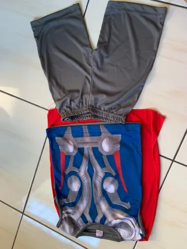 Fantasia Thor Infantil - Camiseta, Bermuda e Capa