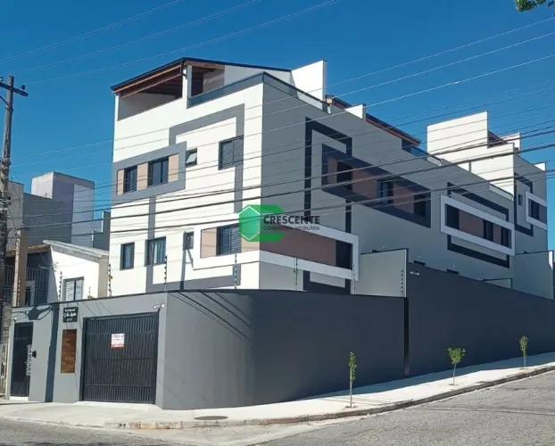 Ampla cobertura nova próxima Coop , Vila Linda, Santo André.