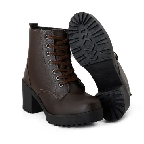Bota tratorada feminina navit