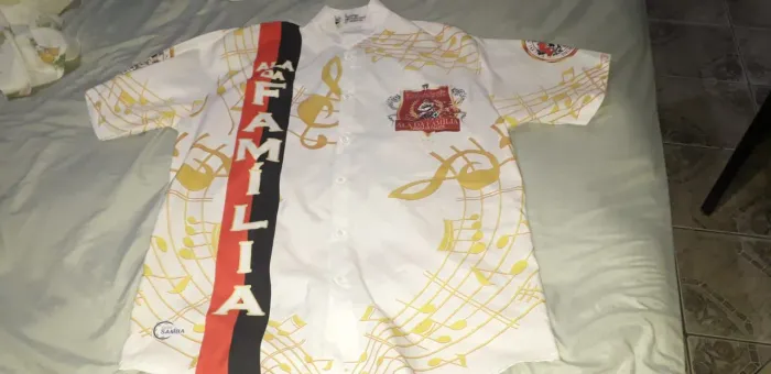 Camisão de botões Torcida Independente Escola de Samba para desfile - São Paulo FC