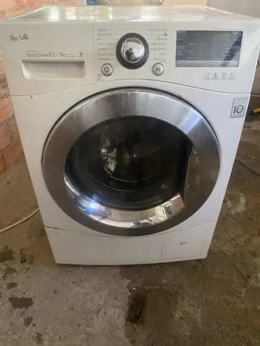 Máquina de Lavar LG Direct Drive 8,5kg