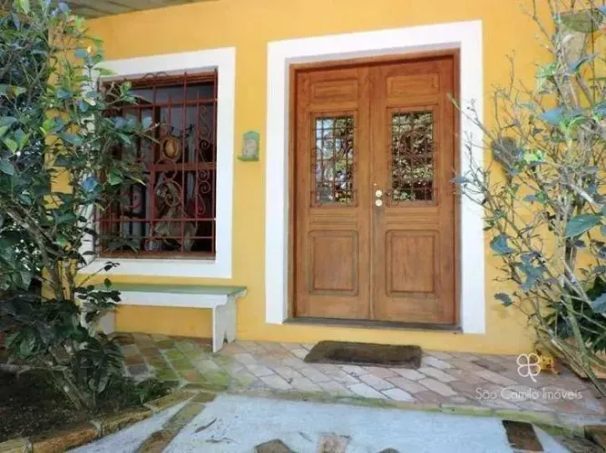 Casa com 2 dormitórios à venda, 415 m² por R$ 2.200.000,00 - Granja Viana - Embu das Artes