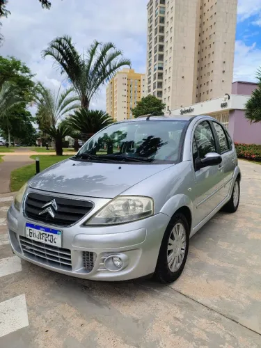 Citroen C3 Exclusive 1.4 Flex 8V 5P 2011