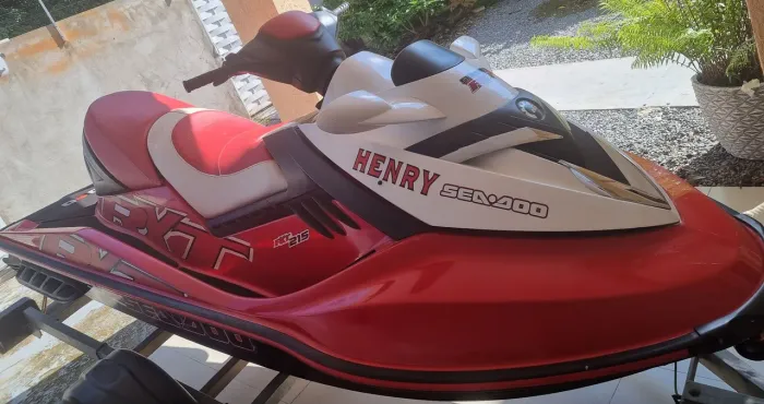 Jet-Ski Seadoo RXT 215