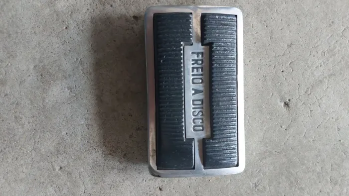 Capa pedal freio landau