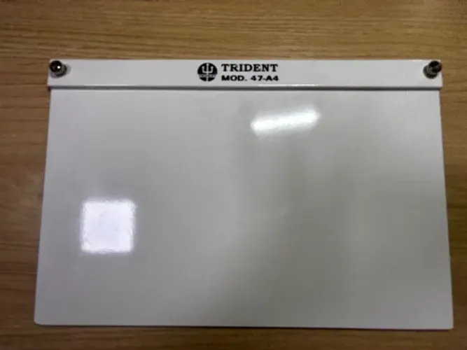 Prancheta Portátil A4 Fórmica Com Prendedor De Metal - TRIDENT