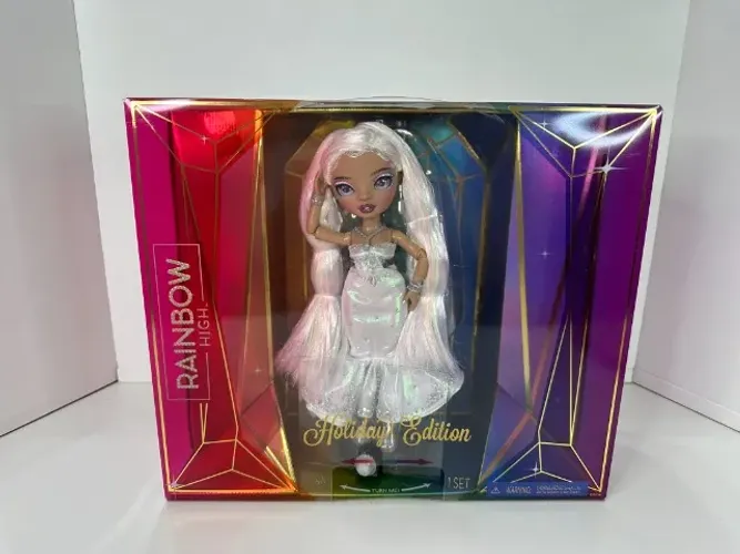 Boneca Rainbow High Holiday Edition Roxie Grand