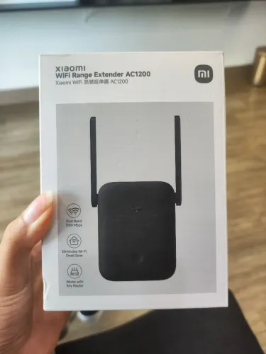 Xiaomi Wi-fi Range Extender AC1200 Repetidor de Sinal Wi-fi 2.4ghtz e 5G Pronta Entrega 