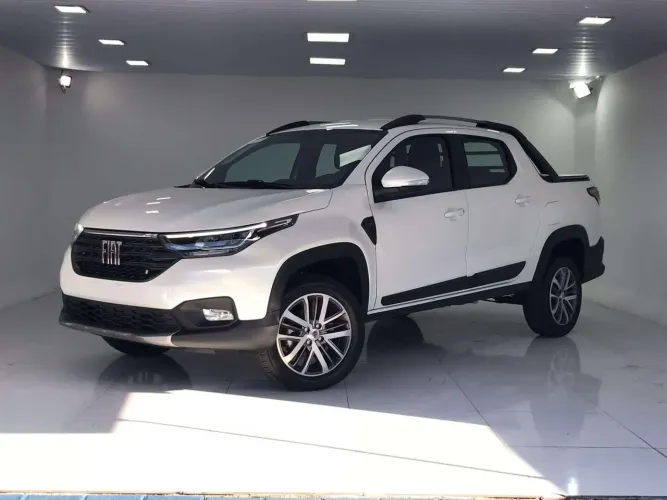 Fiat Strada Volcano 1.3 Flex 8V CD Aut. 2026