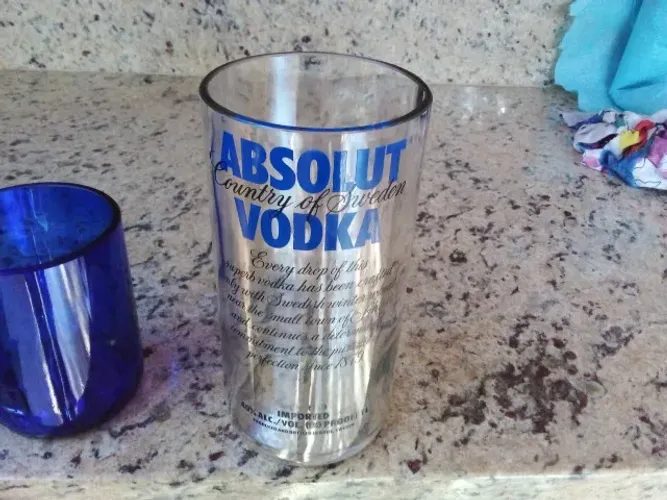 Copão "Absolut" ,aceita e embeleza sua caipiroska. cortado e lapidado 450 ml