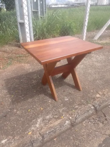 Mesa de madeira 