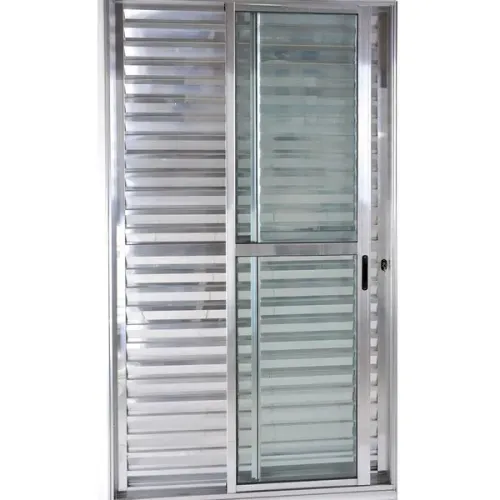 Porta balcão 3 folhas 2,10x1,20 com fechadura L25 alumínio brilhante
