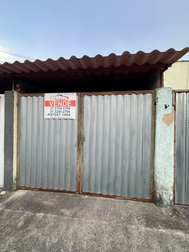 Casa para Venda E Locação no bairro Laranjal, localizado na cidade de São Gonçalo / RJ.