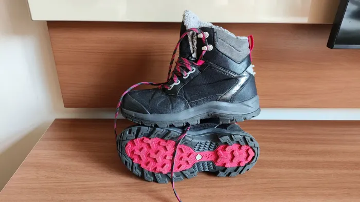 Bota feminina para Neve Quechua SH500