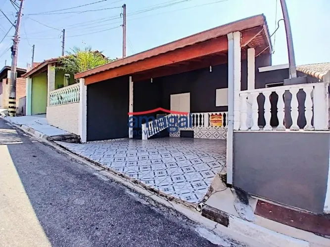Casa com 3 quartos para venda em Jacareí - SP