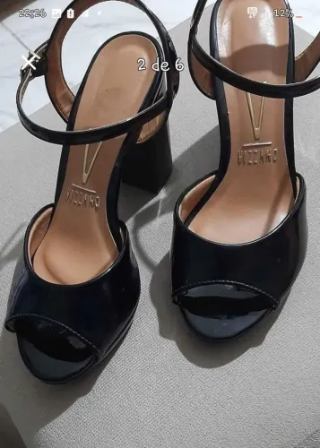 Sandália salto 36