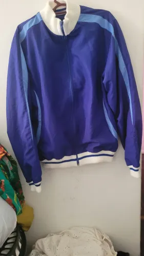 Casaco de Moletom, corta vento M