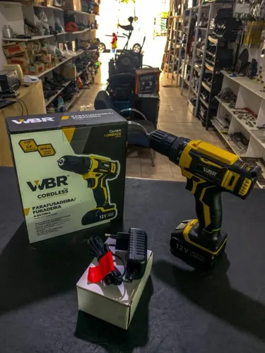 Furadeira Parafusadeira Com Bateria 12v Profissional Amarelo 50 Hz/60 Hz