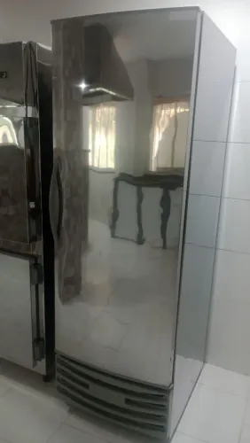 Conservador vertical INOX 560 litros FRILUX