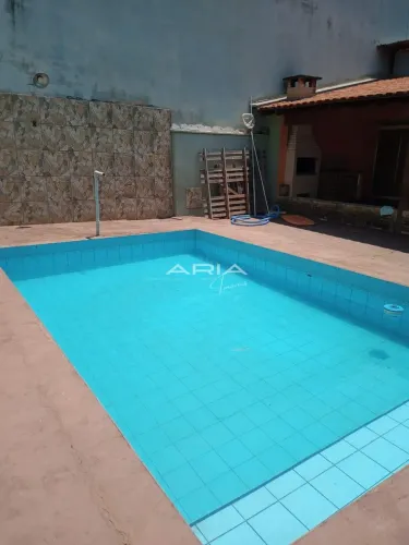 Casa com Piscina para VENDA no bairro São José ARARAQUARA SP
