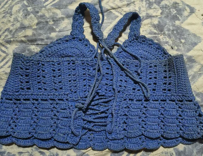 Vendo top de crochê 