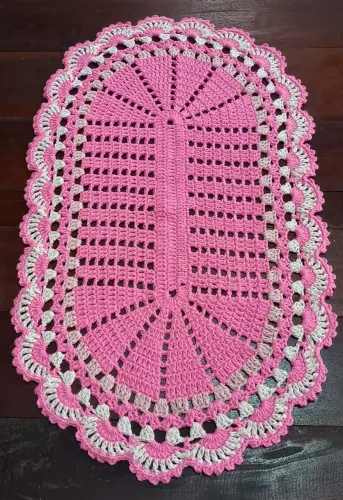 Tapete Oval Crochê 