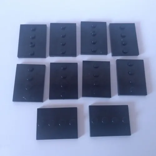 10 peças bases compatível Lego 2x4 Preto