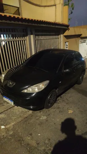 Peugeot 207 XR 1.4 Flex 8V 5P 2012