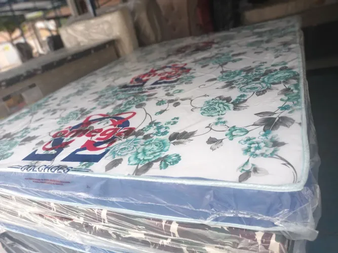 Colchão D20 casal com estampa florada